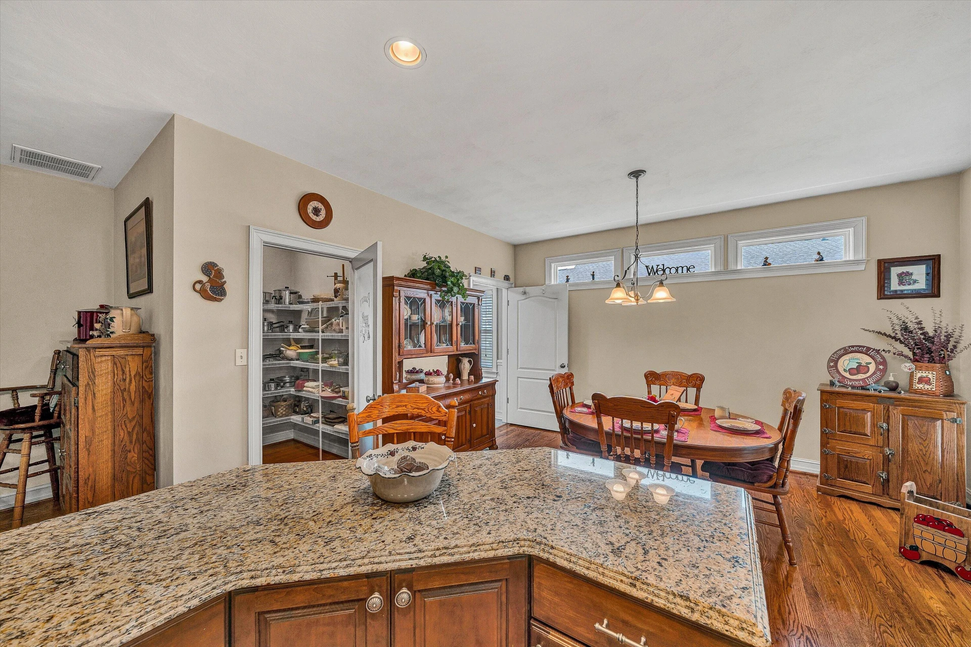 2839 MATTHEW DR - Photo 16