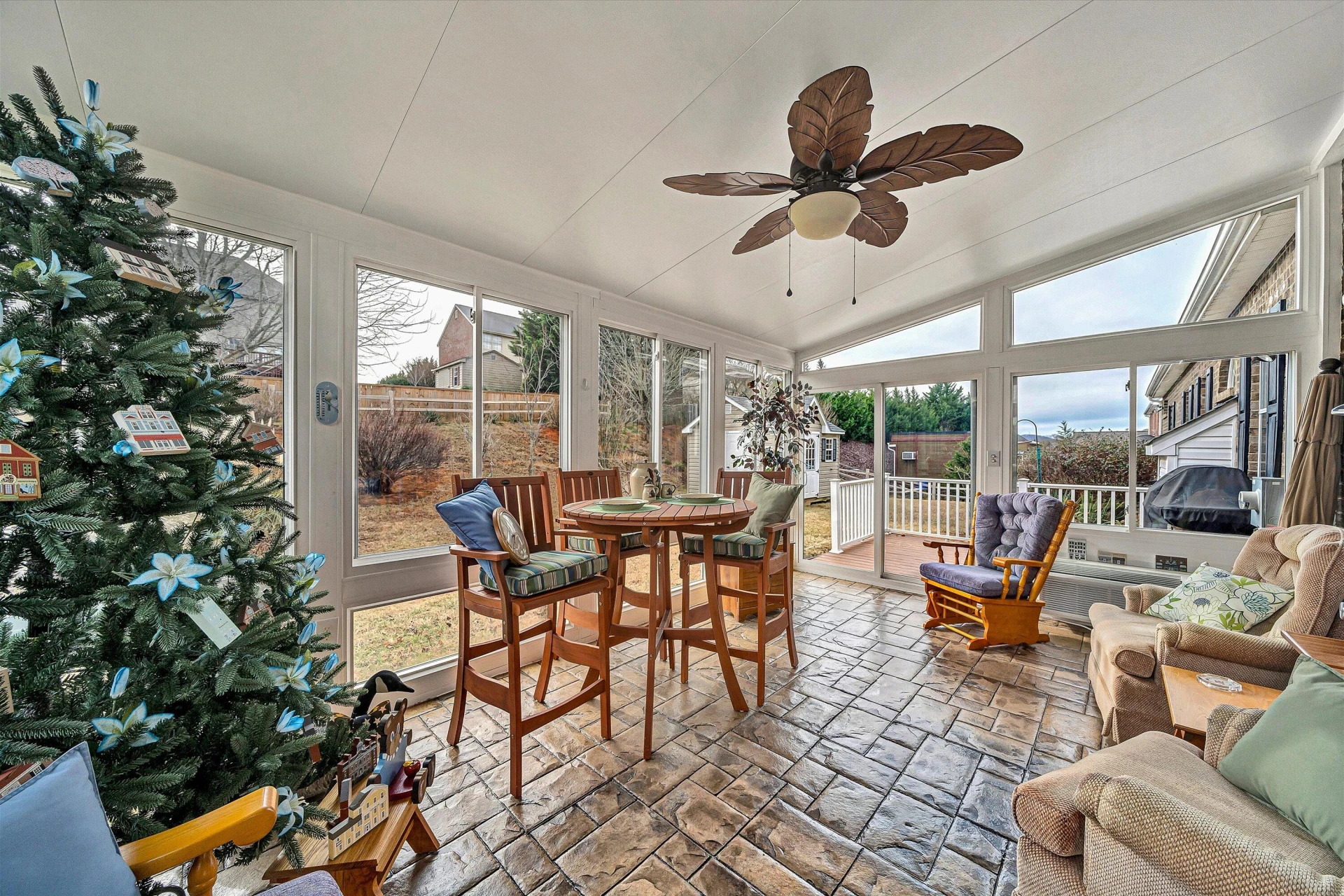 2839 MATTHEW DR - Photo 18
