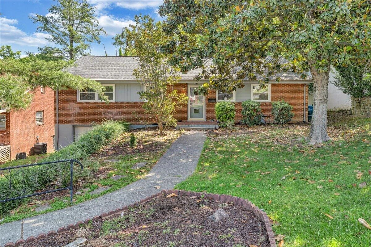 547 Dillard RD SW