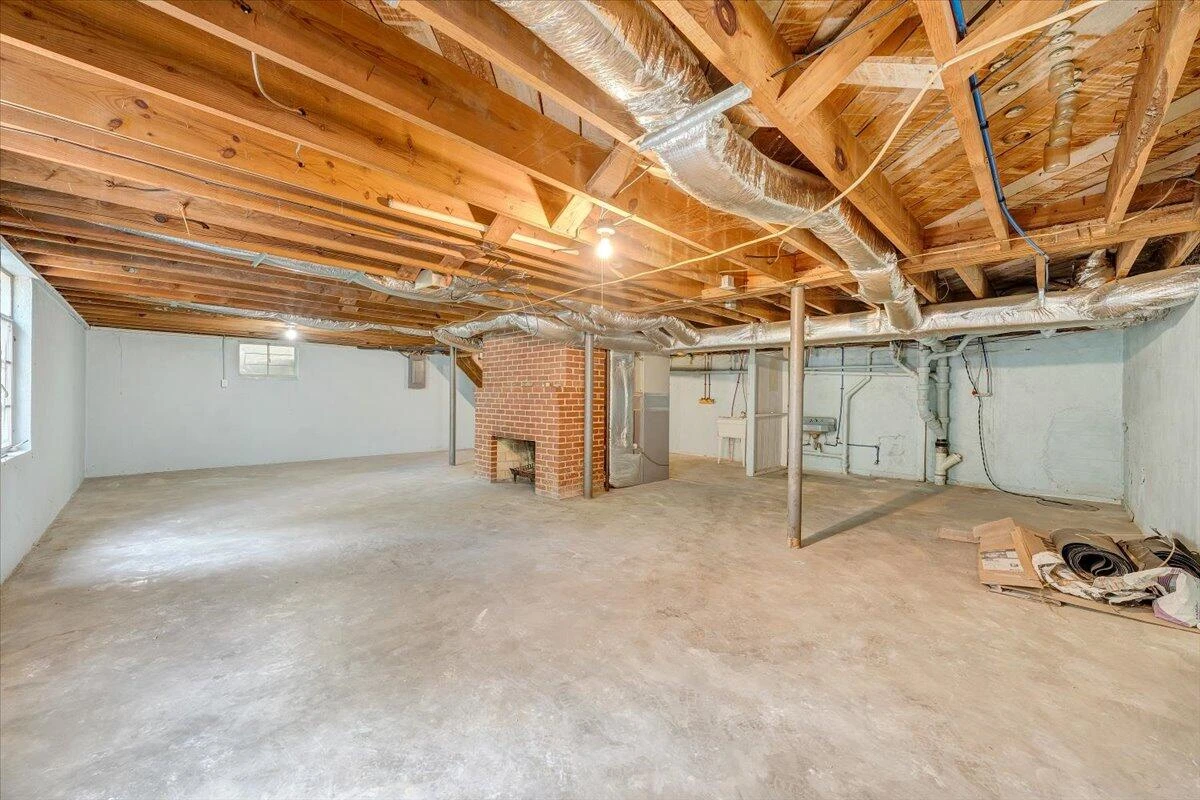 547 Dillard RD SW - Photo 22