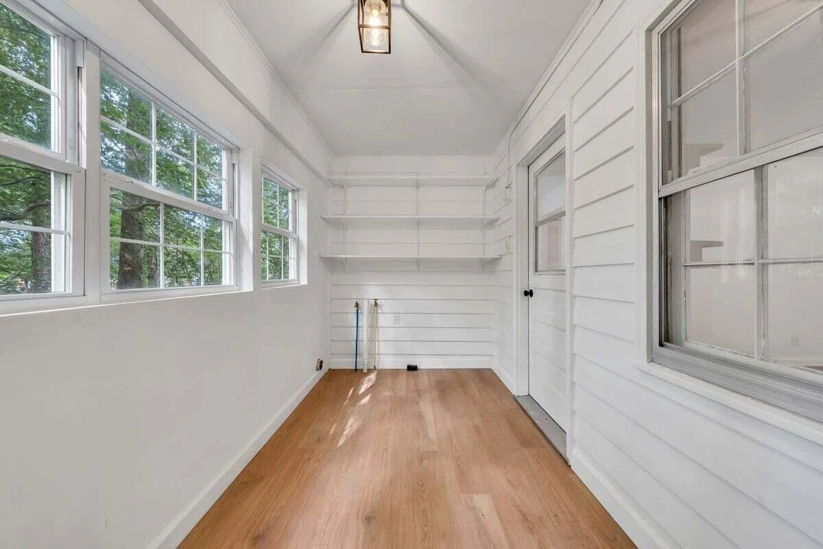 907 Hunting Ridge RD - Photo 18