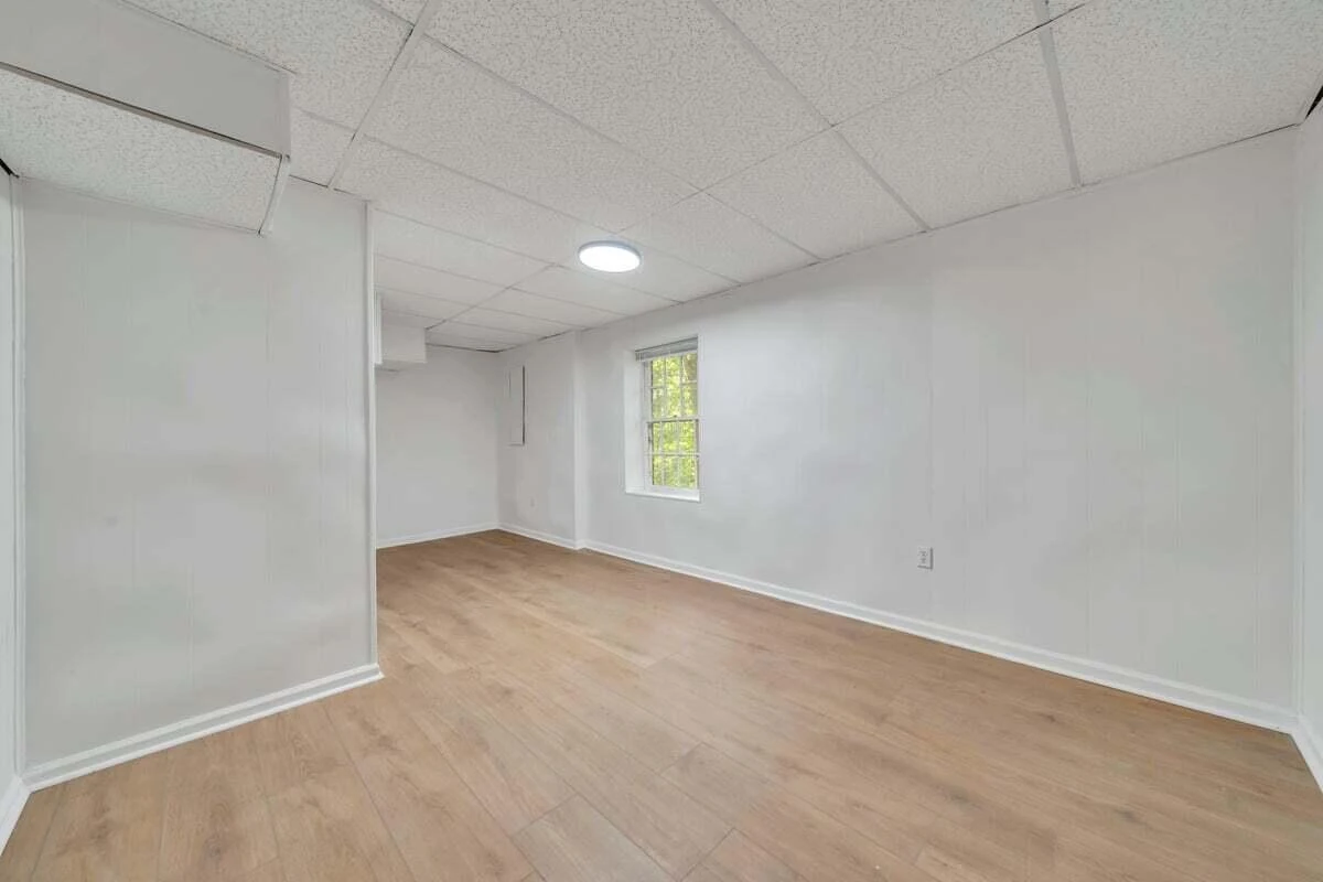 907 Hunting Ridge RD - Photo 37