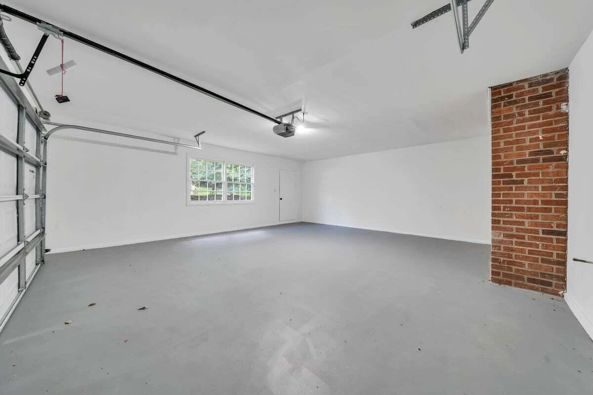 907 Hunting Ridge RD - Photo 41