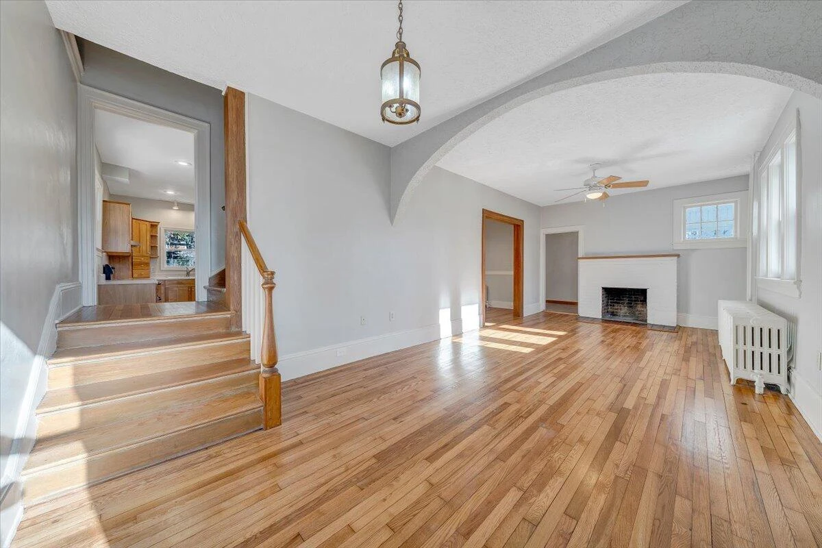 1601 Bluemont AVE SW - Photo 2