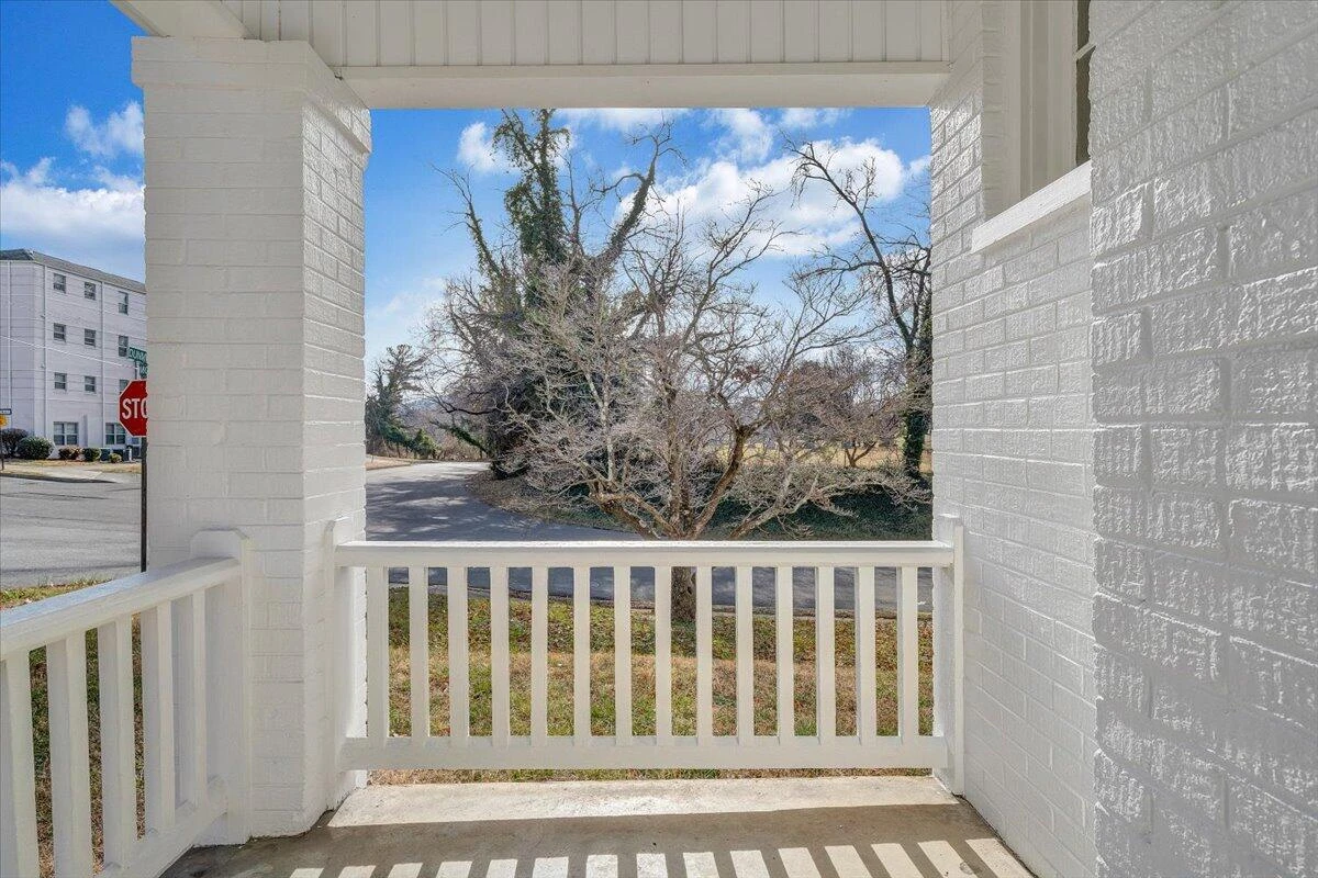 1601 Bluemont AVE SW - Photo 39