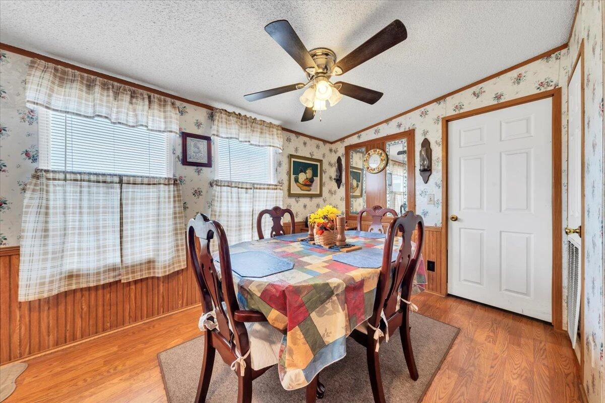 1421 Mob Creek RD - Photo 15