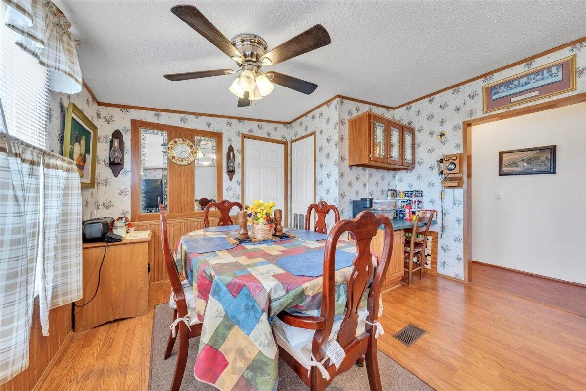 1421 Mob Creek RD - Photo 16