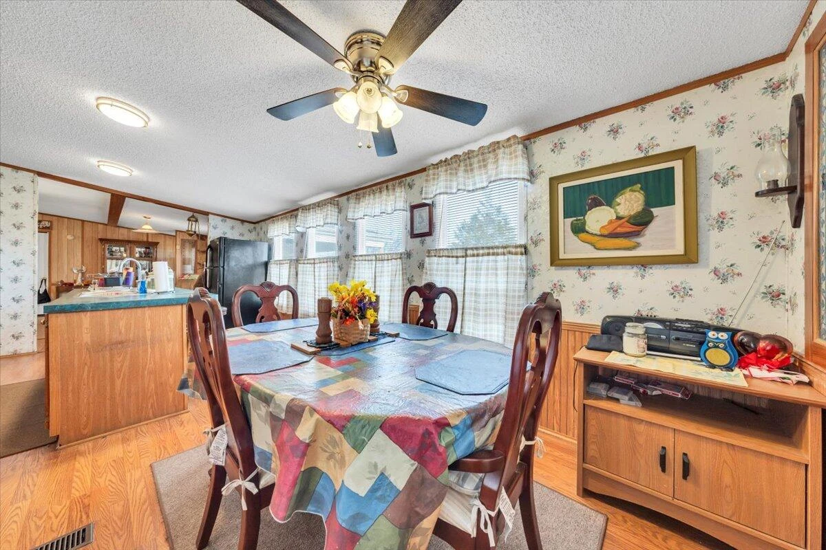 1421 Mob Creek RD - Photo 17