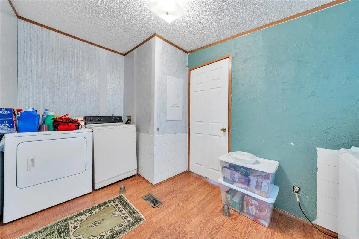1421 Mob Creek RD - Photo 30