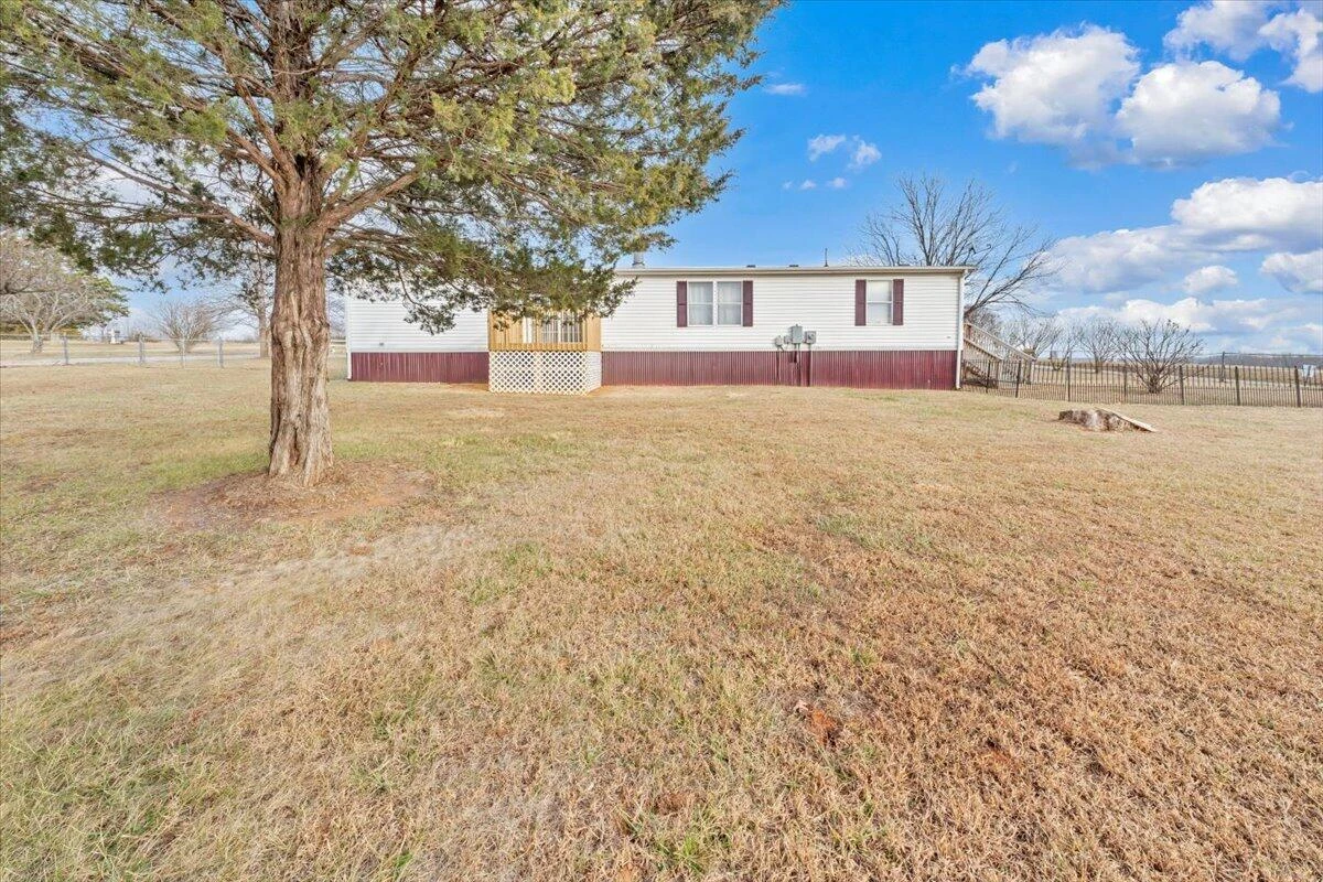 1421 Mob Creek RD - Photo 36