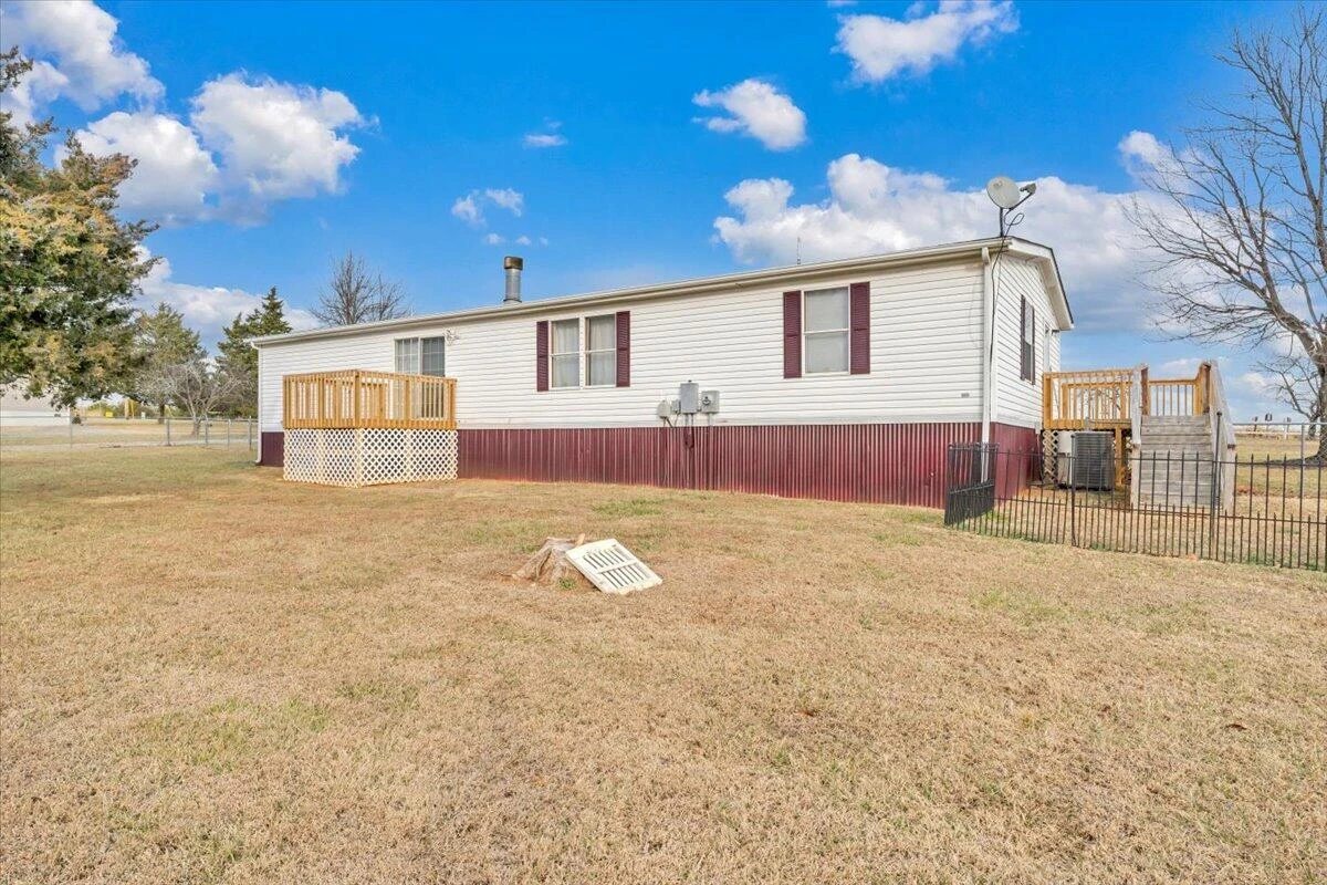 1421 Mob Creek RD - Photo 37