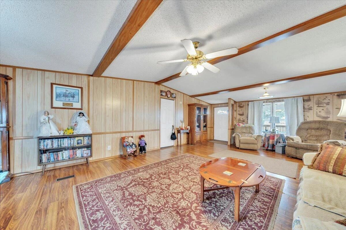 1421 Mob Creek RD - Photo 7