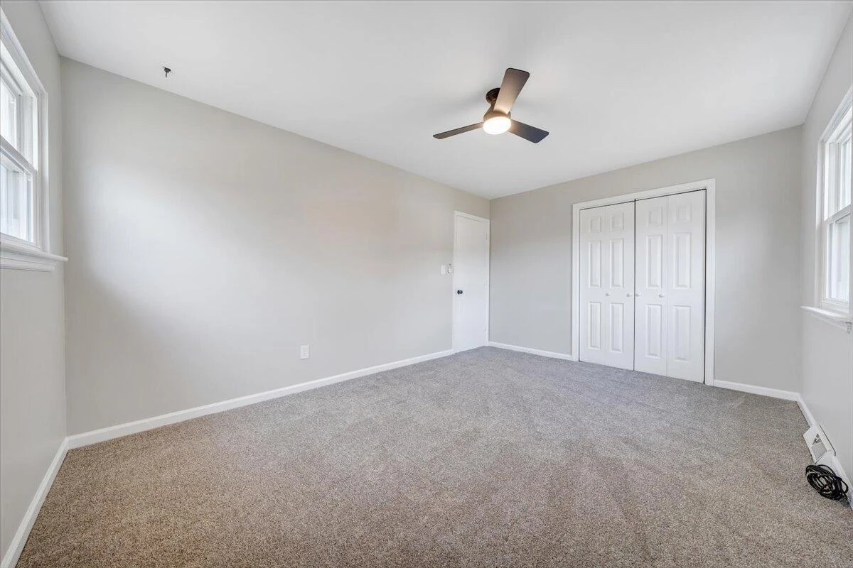 2903 Creekwood DR - Photo 15