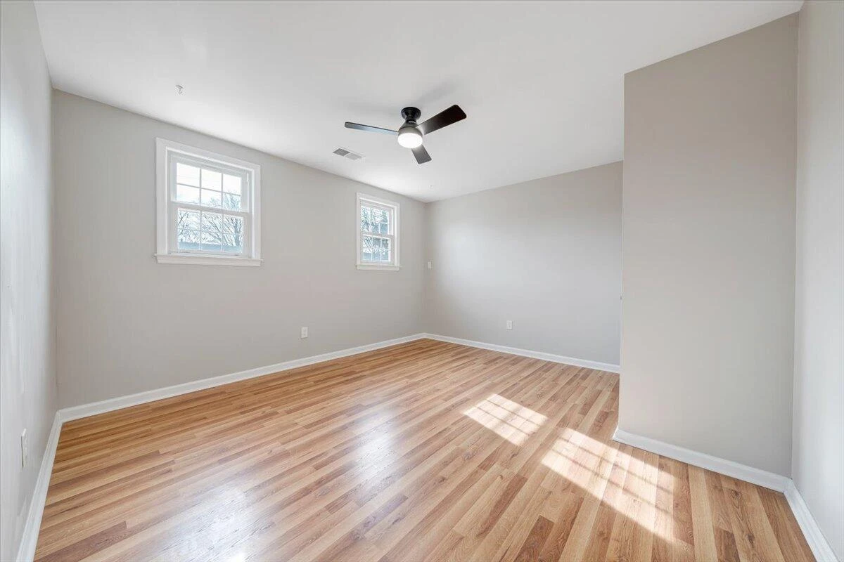 2903 Creekwood DR - Photo 22
