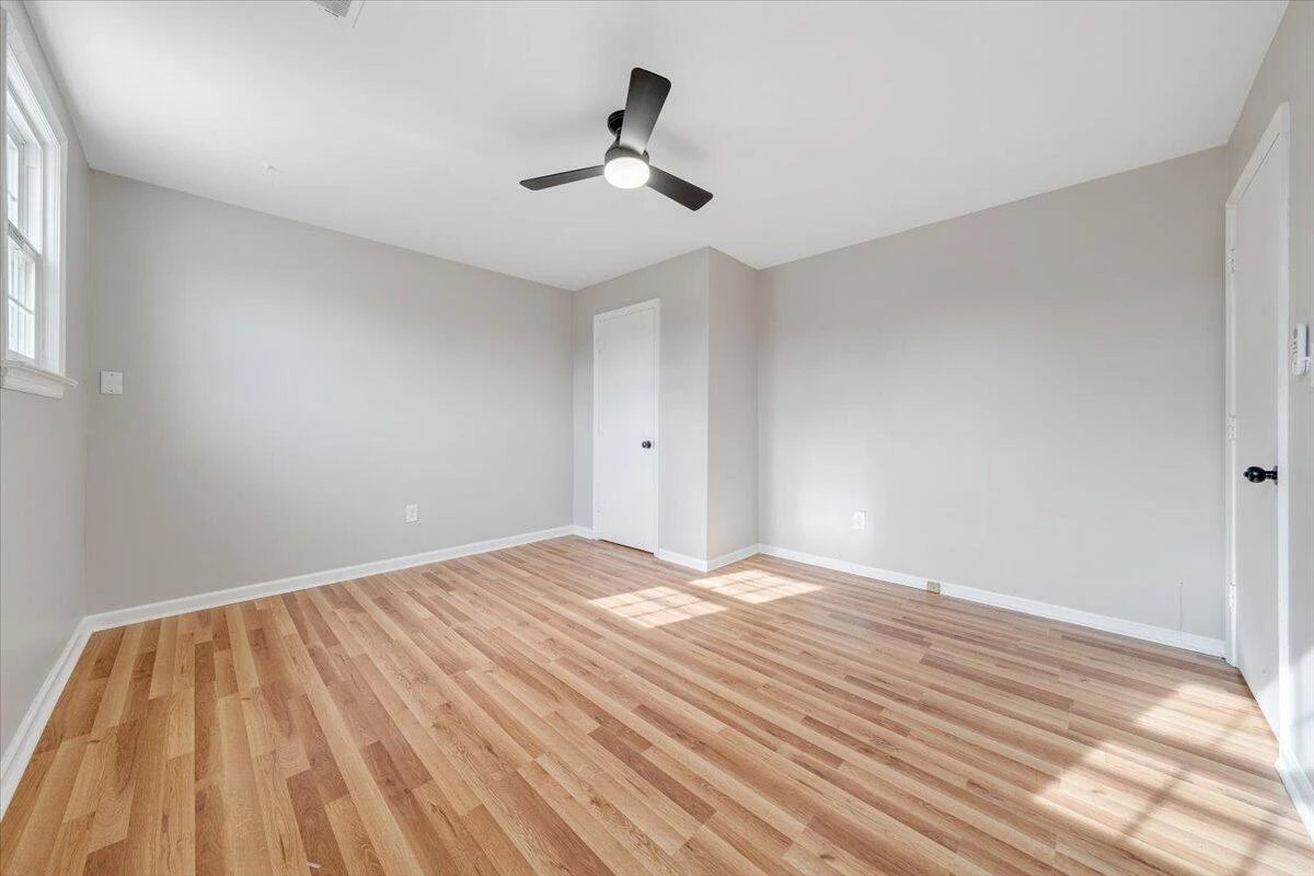 2903 Creekwood DR - Photo 23