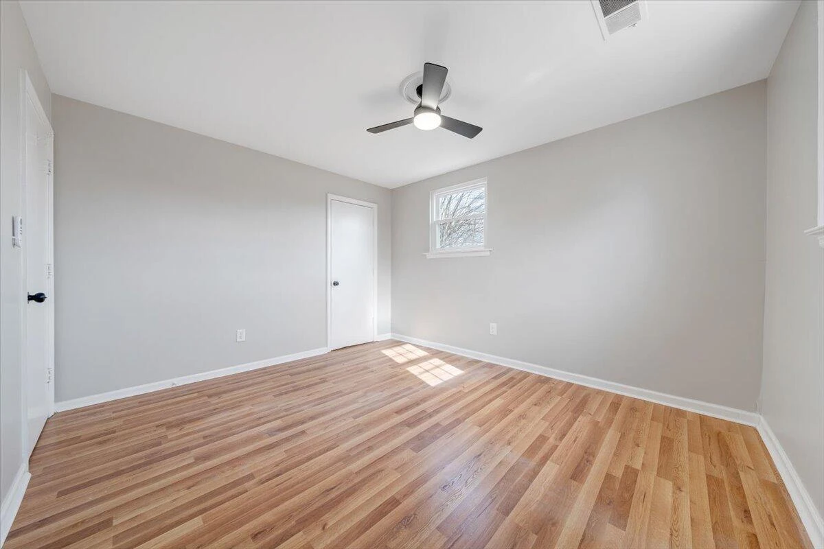 2903 Creekwood DR - Photo 25