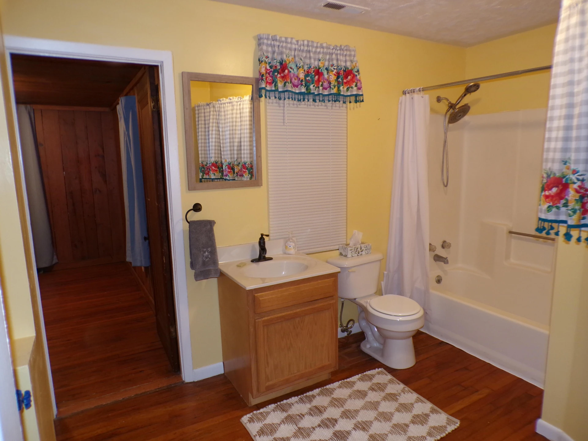 2061 Mountain AVE - Photo 12