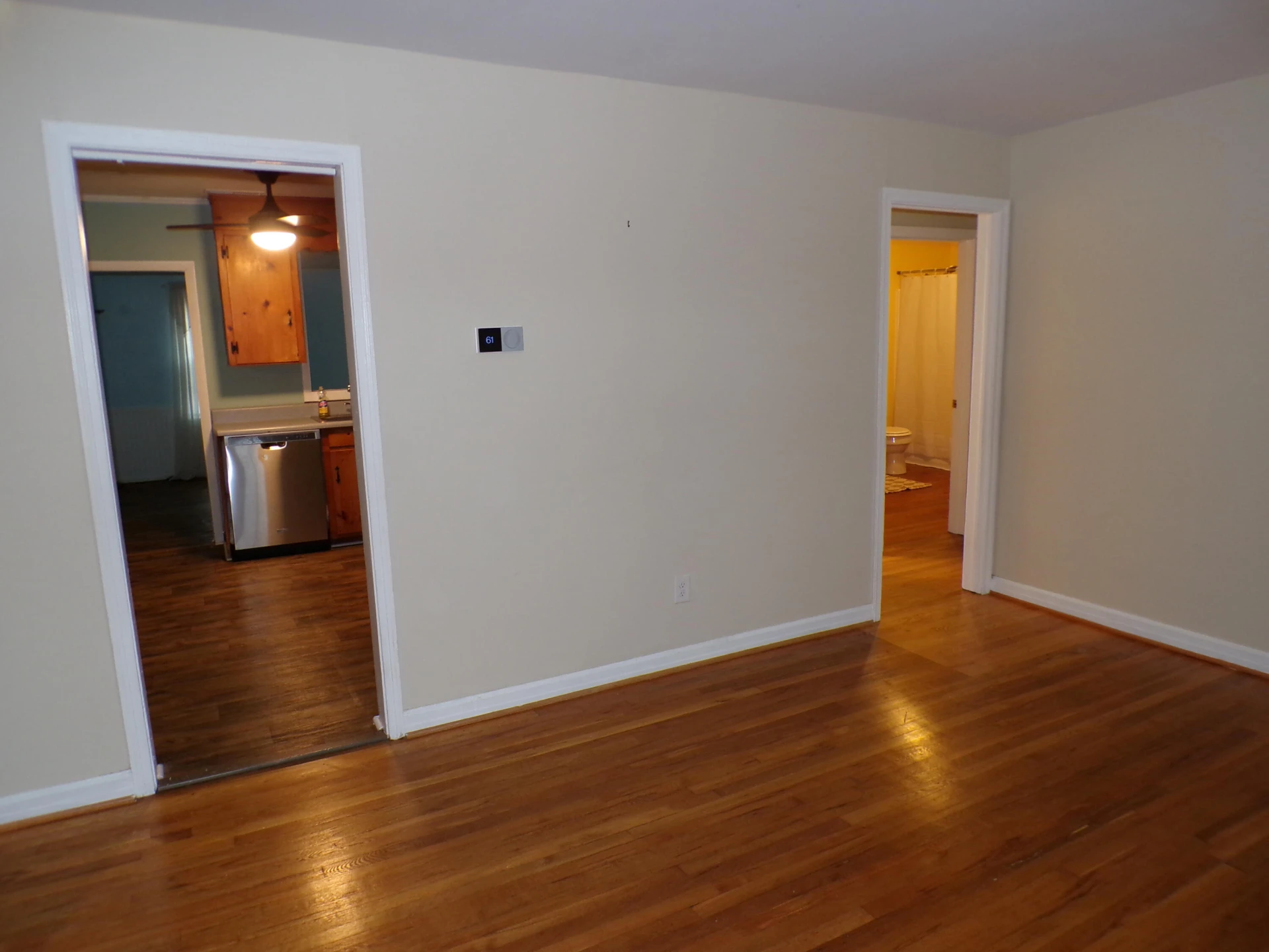 2061 Mountain AVE - Photo 4