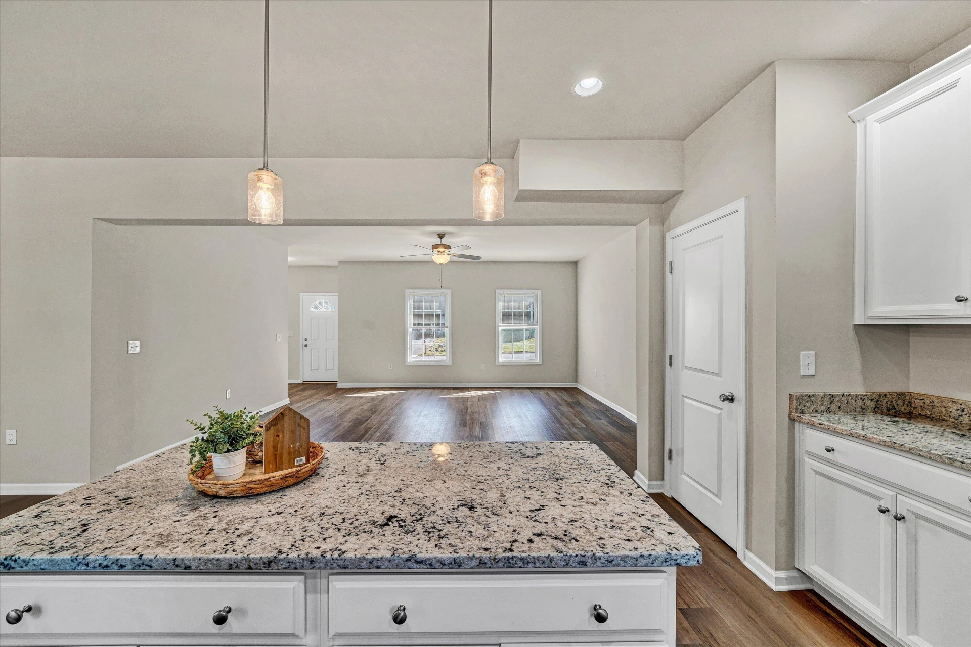 4951 Warrior DR - Photo 11