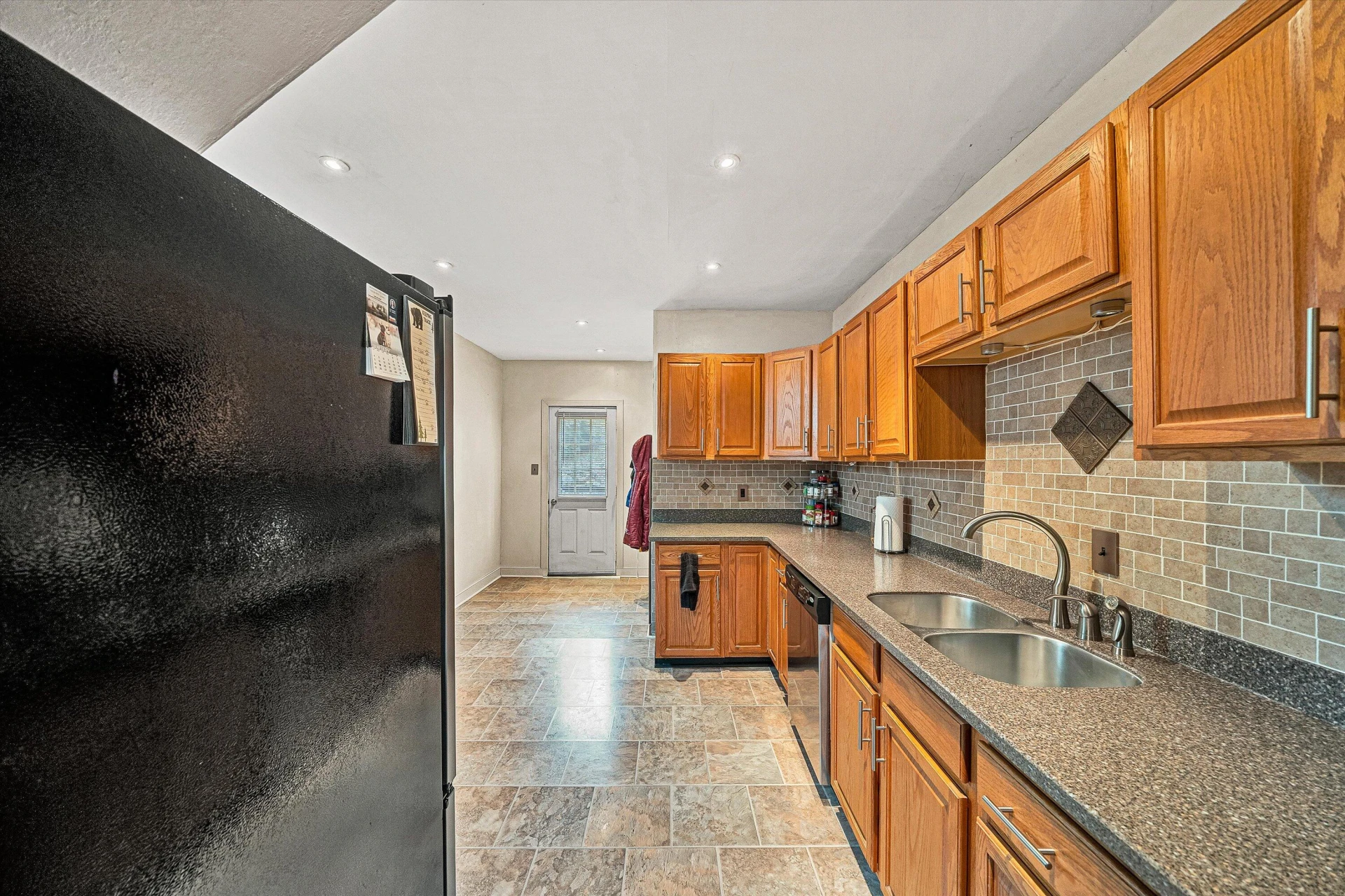 1818 Kenwood BLVD SE - Photo 12