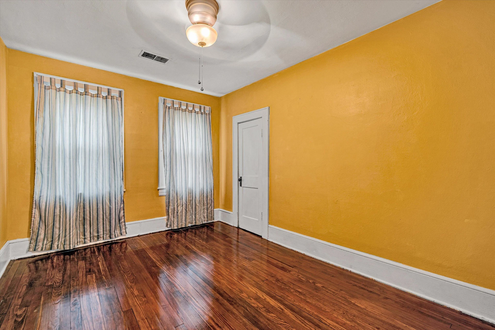 1818 Kenwood BLVD SE - Photo 22