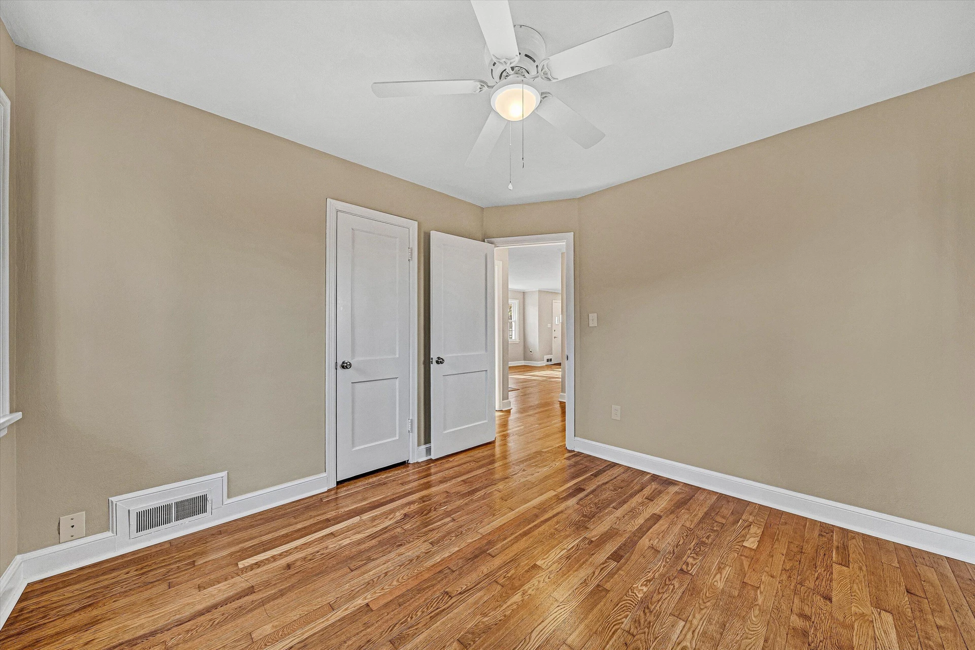2715 Creston AVE SW - Photo 18