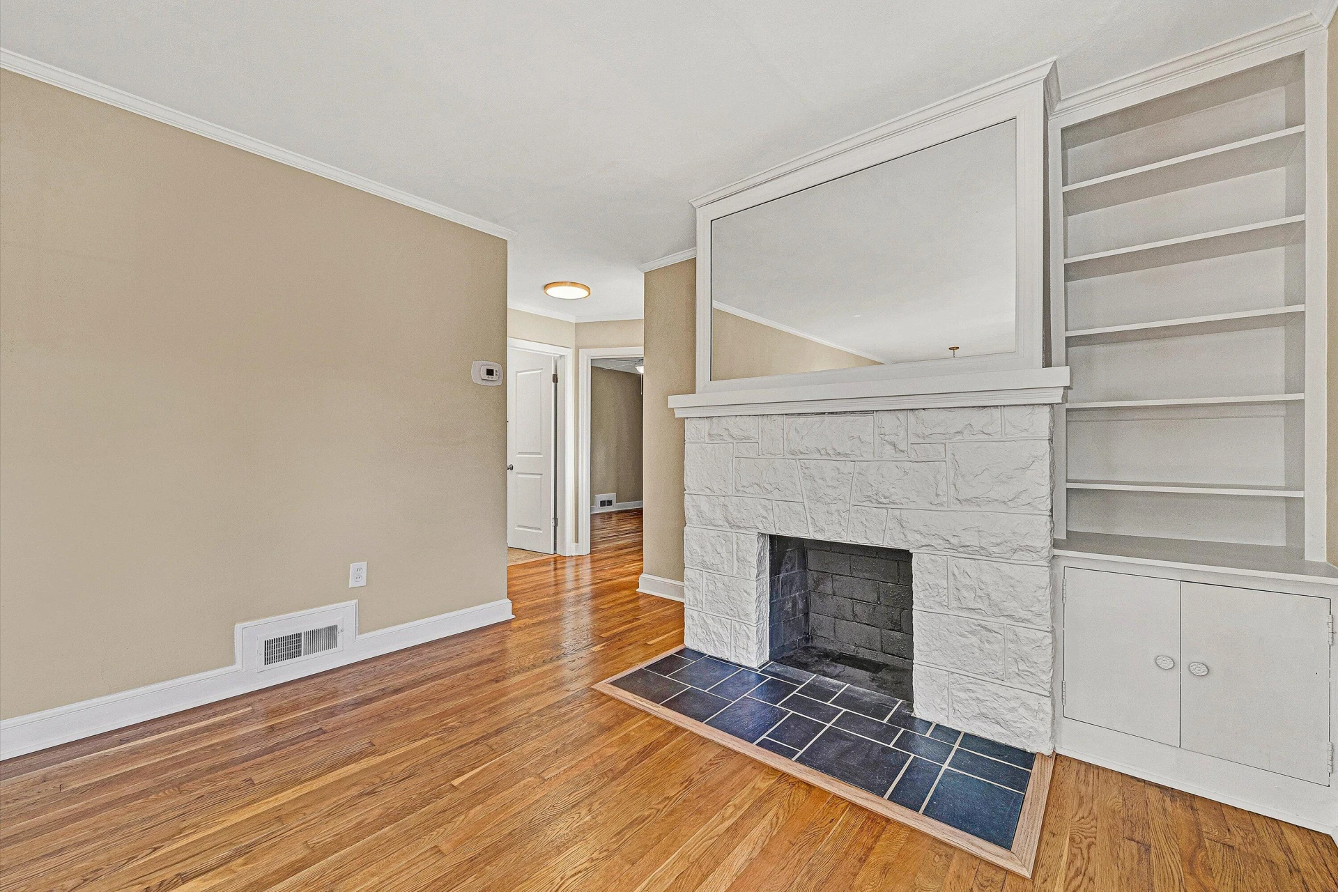 2715 Creston AVE SW - Photo 6