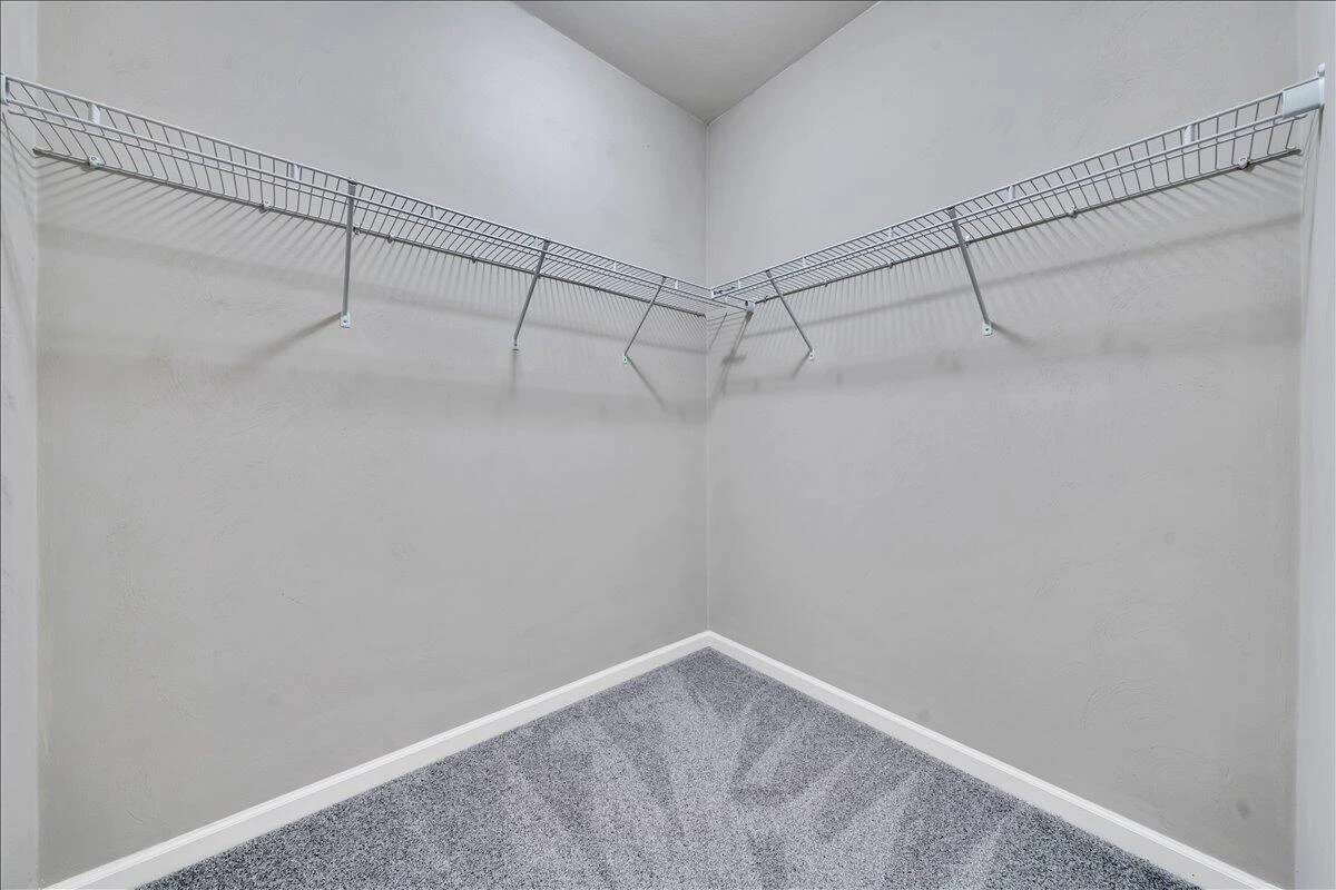 14 Carrington CT - Photo 11