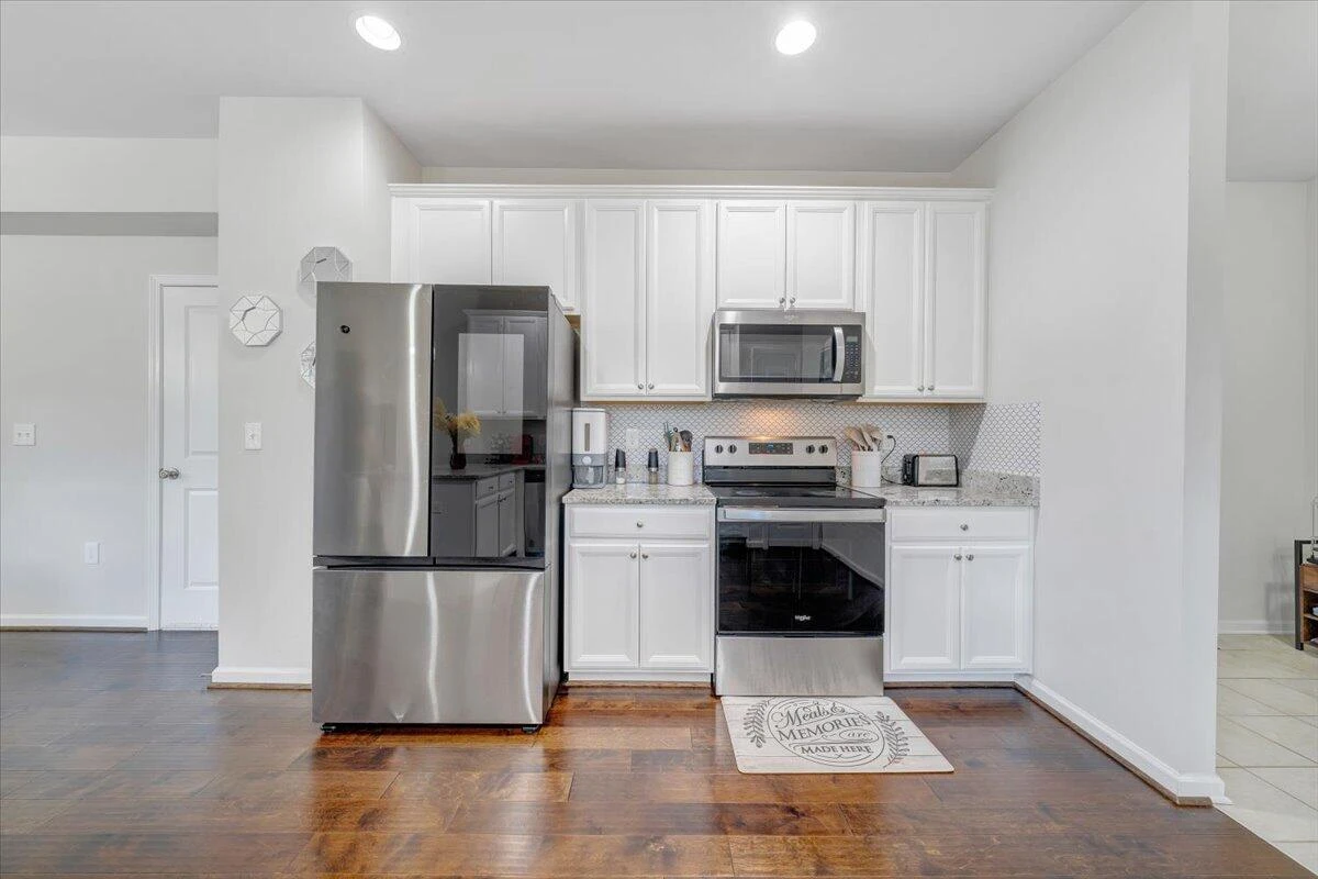 4933 Warrior DR - Photo 13