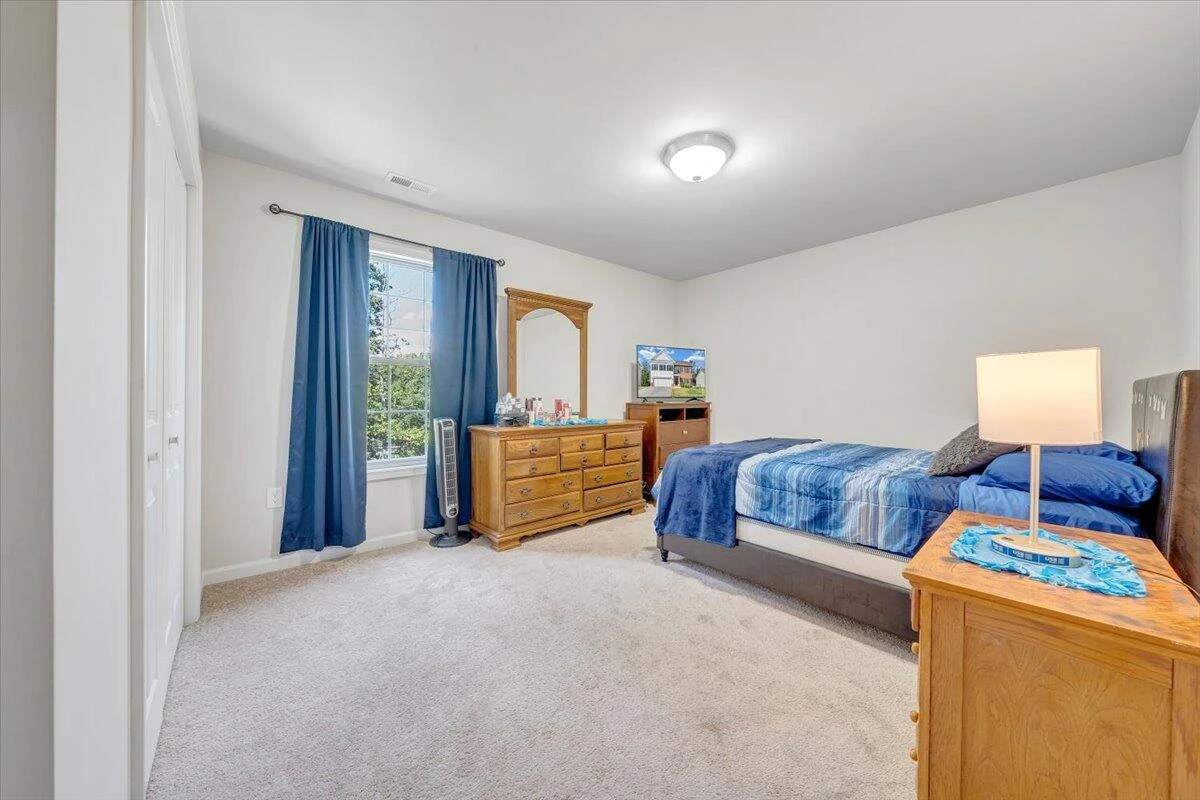 4933 Warrior DR - Photo 28