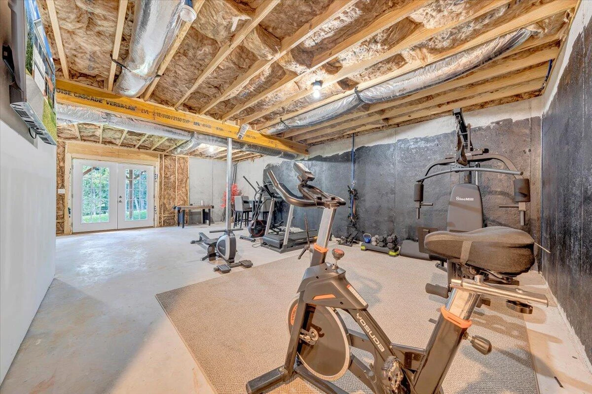 4933 Warrior DR - Photo 44