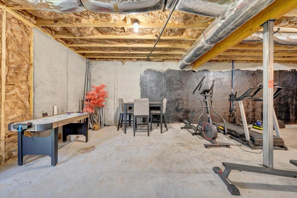 4933 Warrior DR - Photo 46
