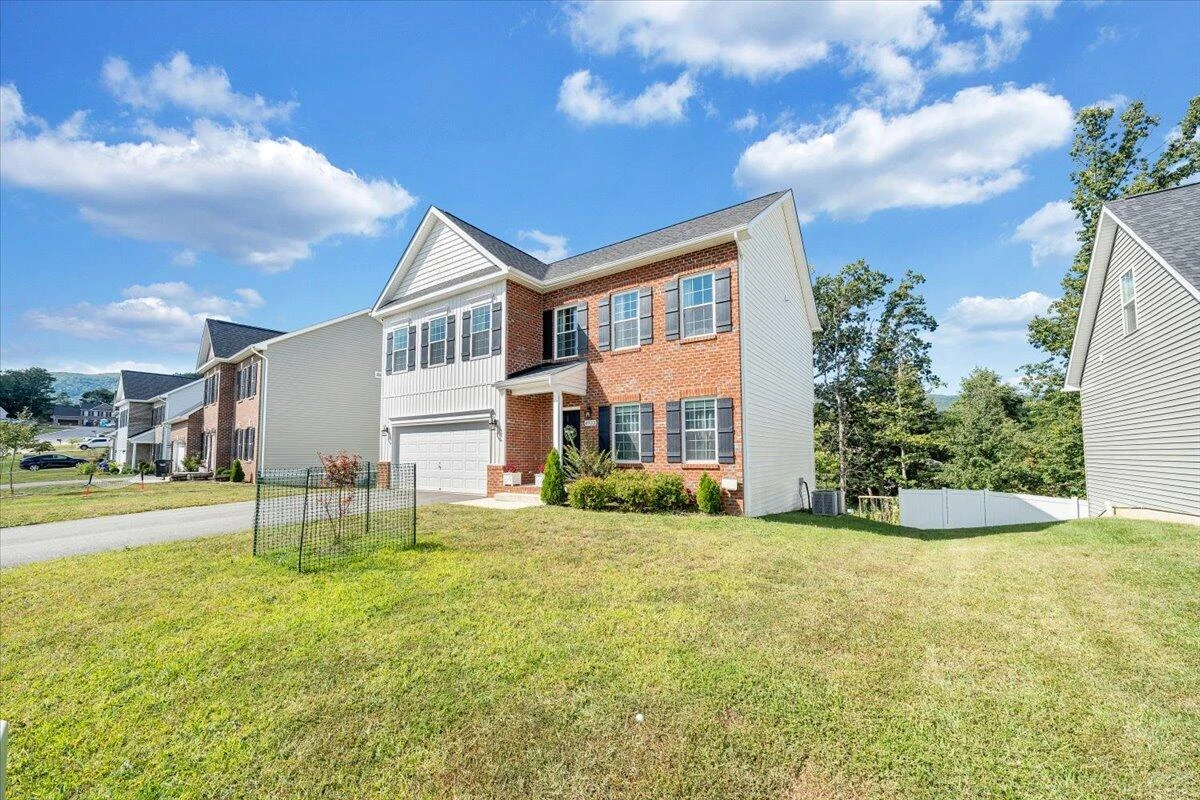 4933 Warrior DR - Photo 68
