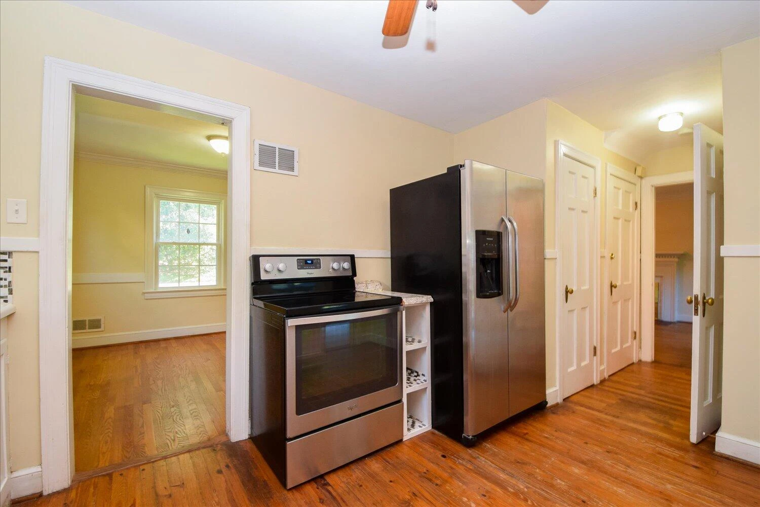 2414 Fairway DR SW - Photo 11
