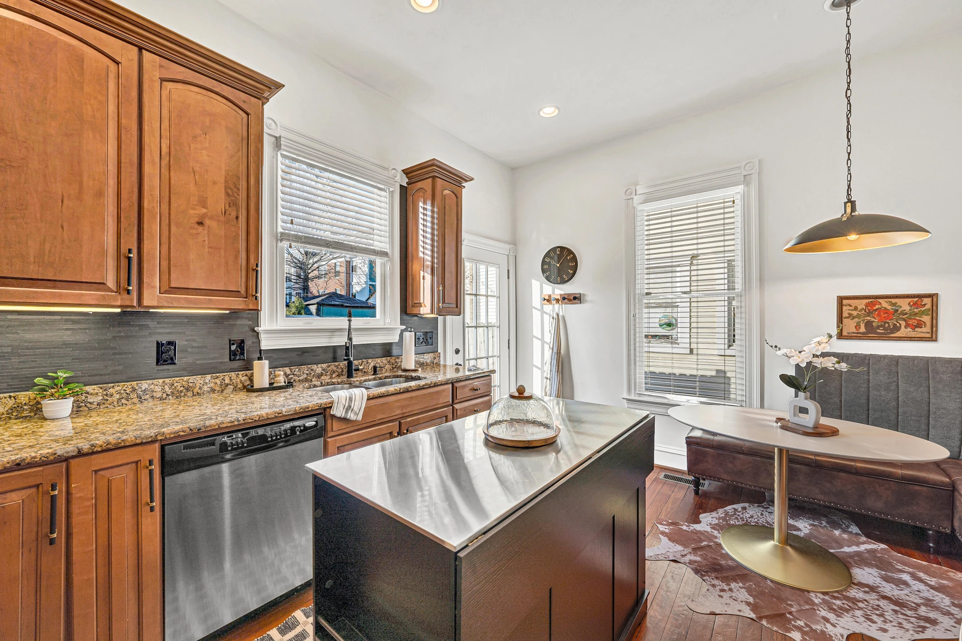 372 Albemarle AVE SW - Photo 22