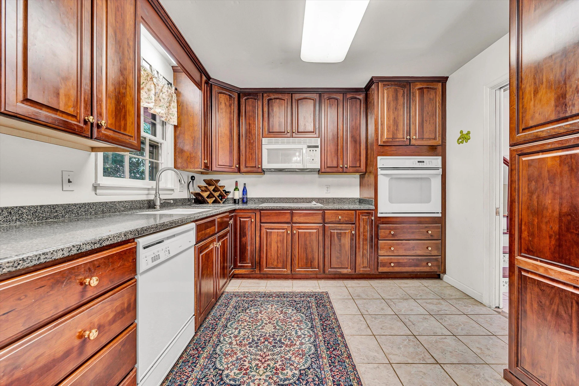 3001 Timberlane AVE - Photo 8