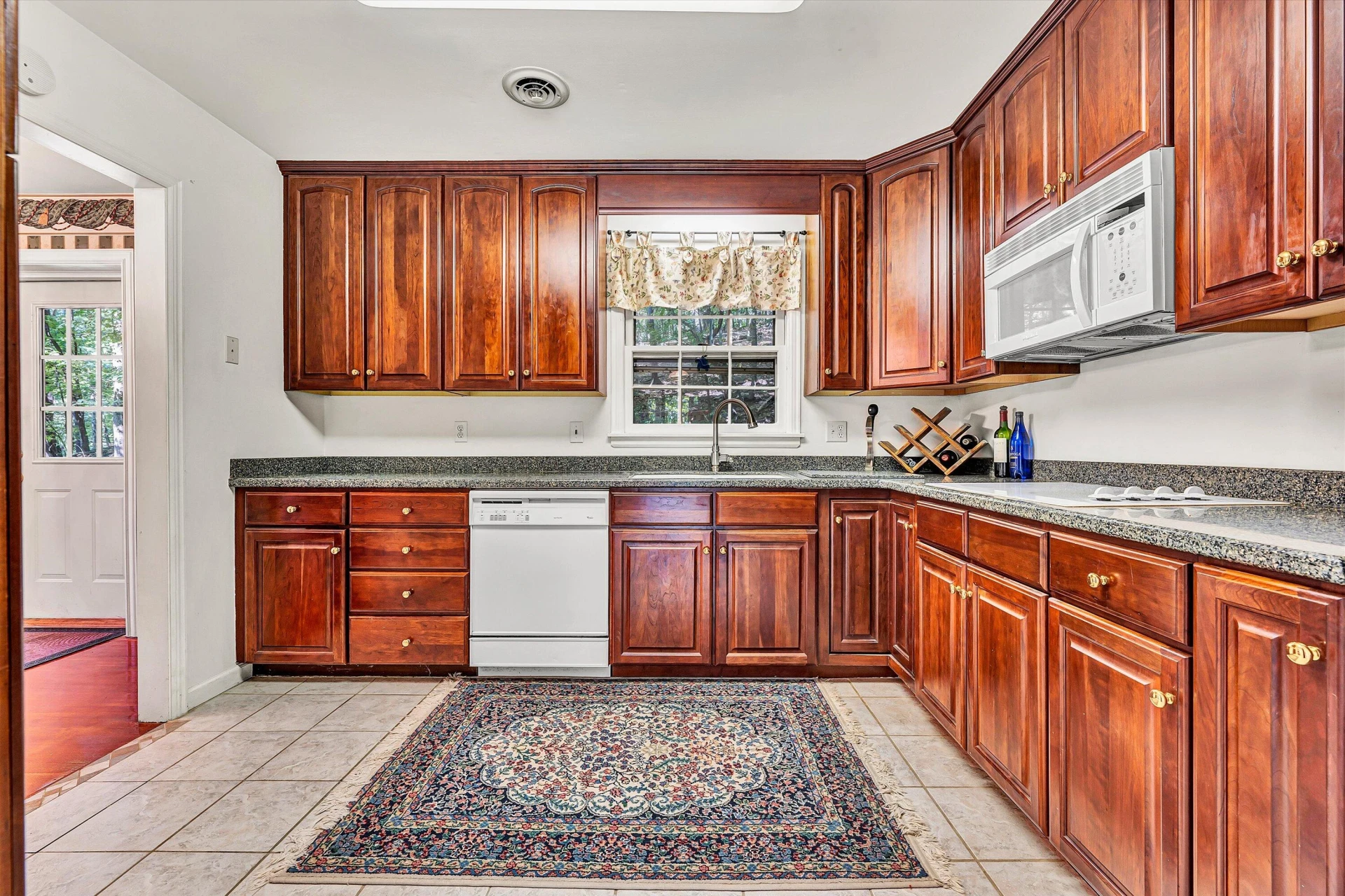 3001 Timberlane AVE - Photo 9