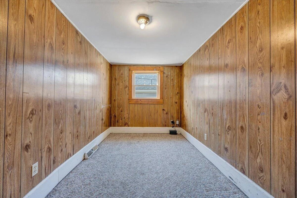 228 E Beech ST - Photo 19