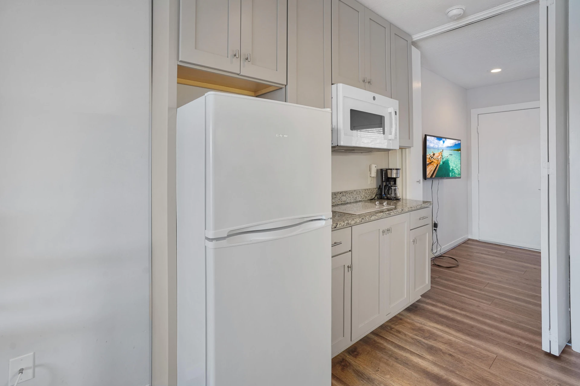 1085 Bluewater DR #120 - Photo 11