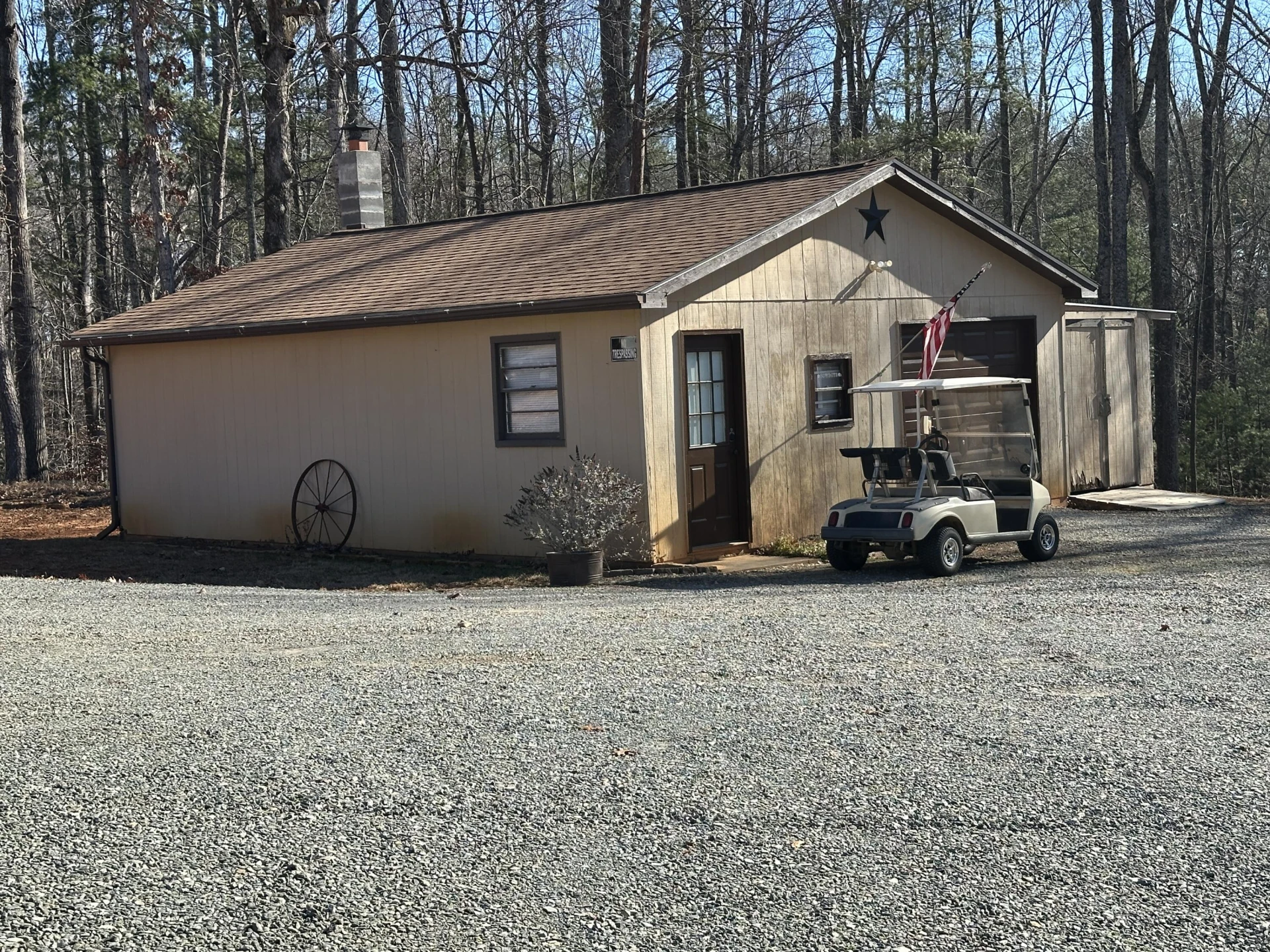 440 Thornhill LN - Photo 3