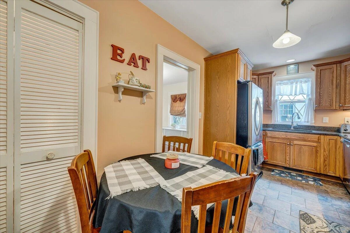 301 Idaho ST - Photo 10