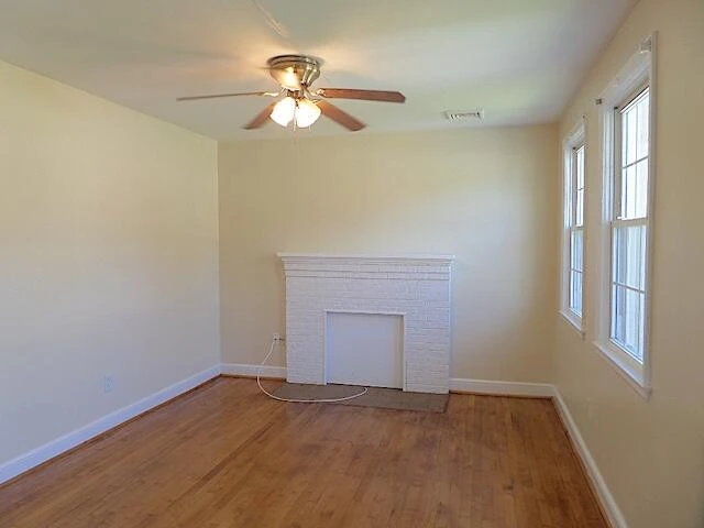 429 Fieldale RD NE - Photo 3