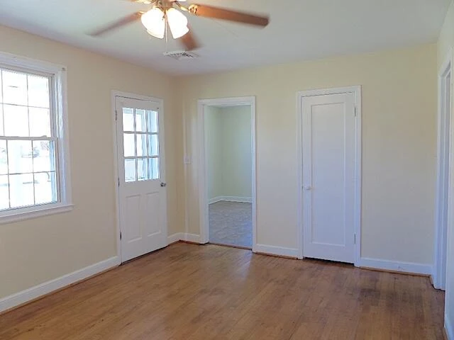 429 Fieldale RD NE - Photo 5