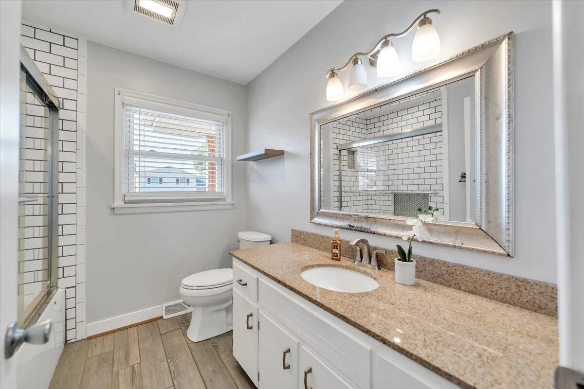 5923 Village LN - Photo 16