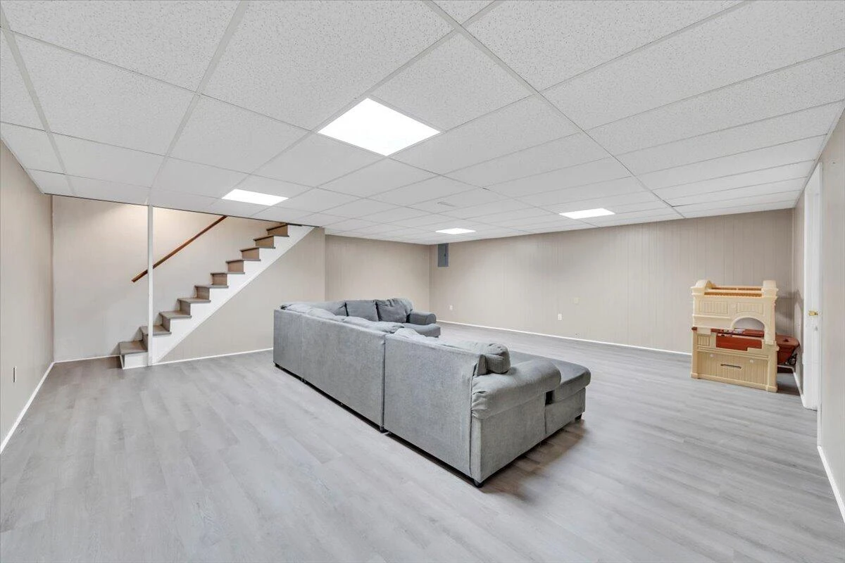 5923 Village LN - Photo 27