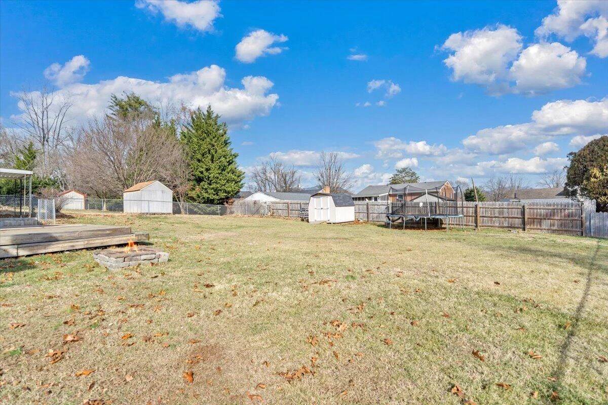 5923 Village LN - Photo 43