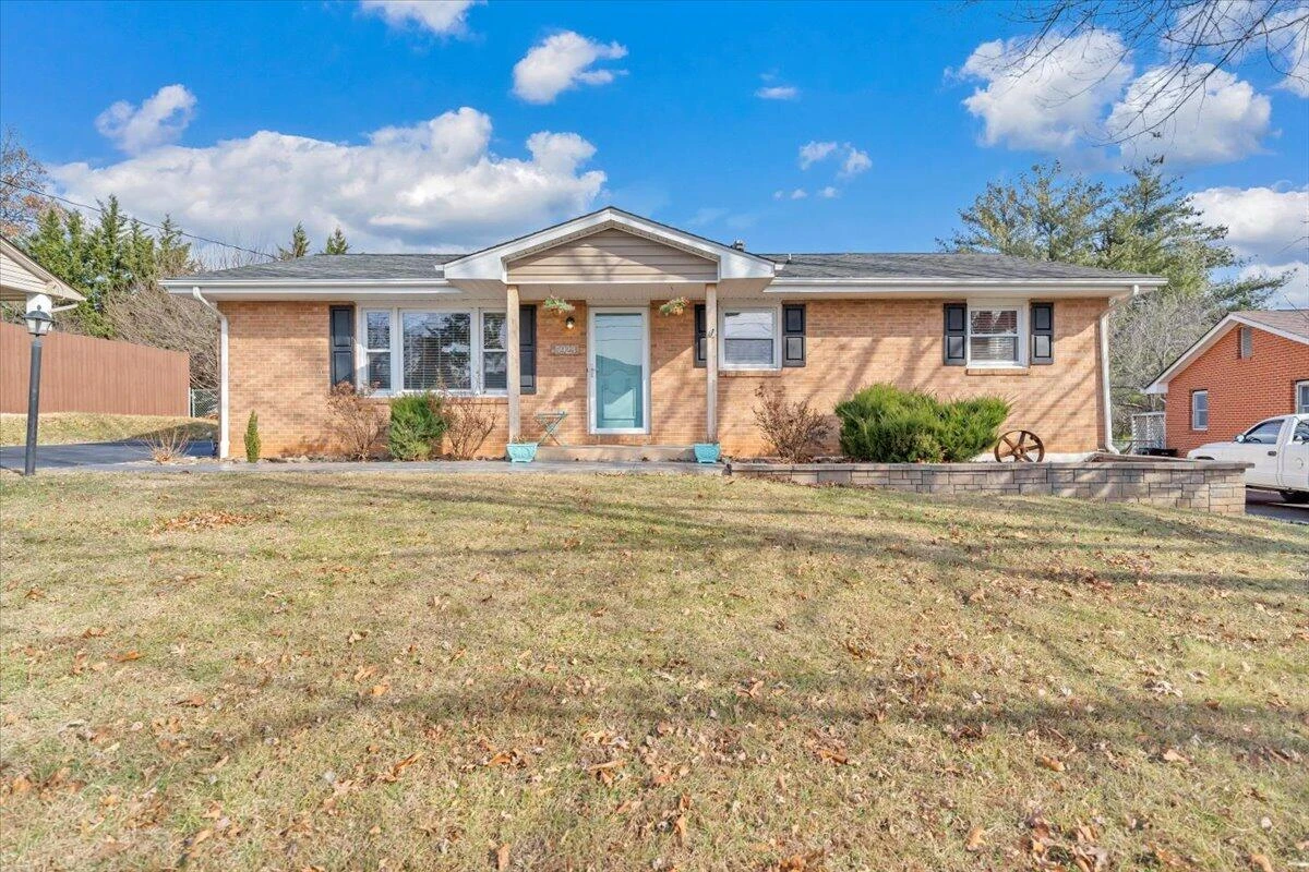 5923 Village LN - Photo 48