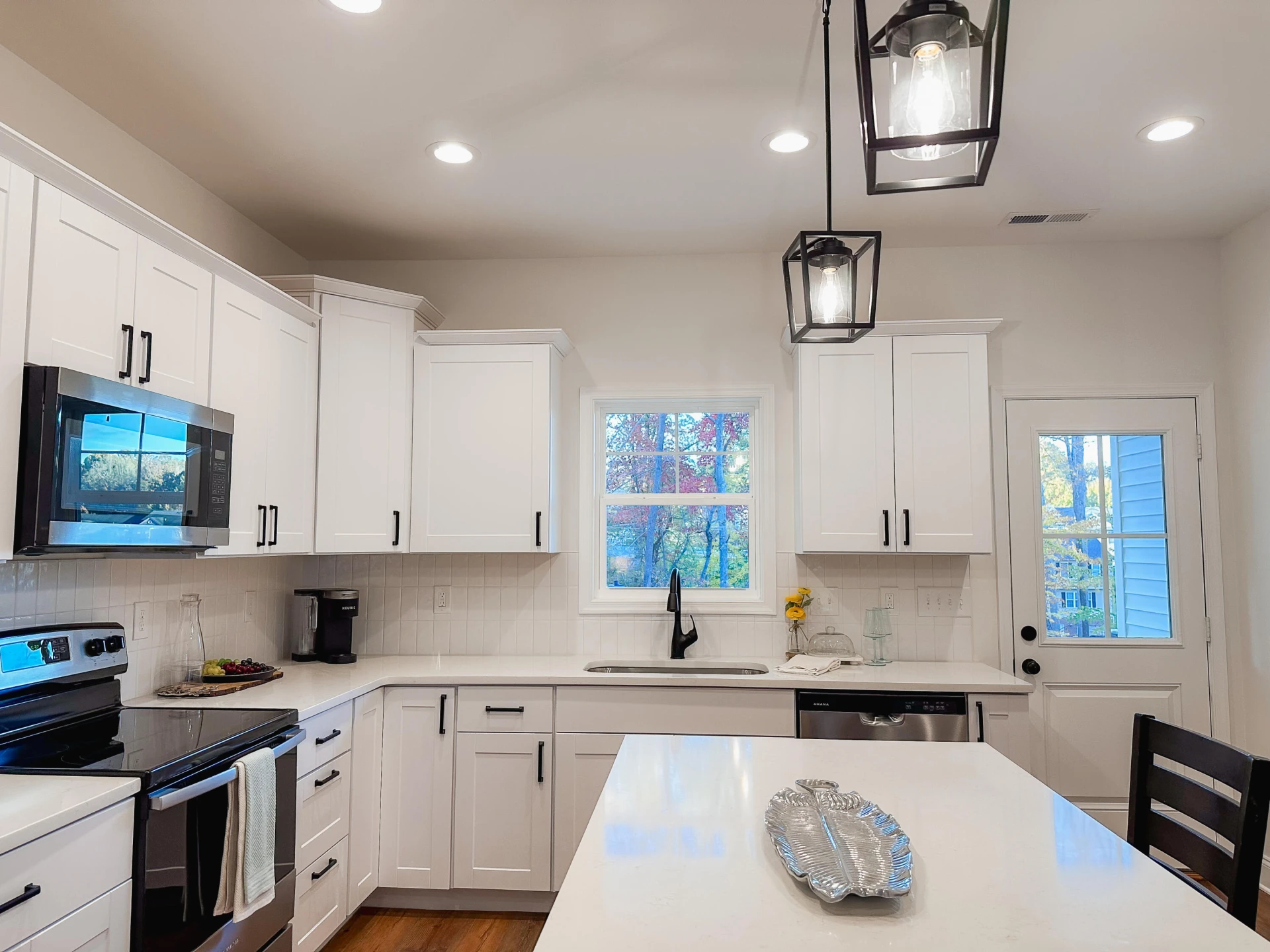 110 Aaron PL #604 - Photo 18