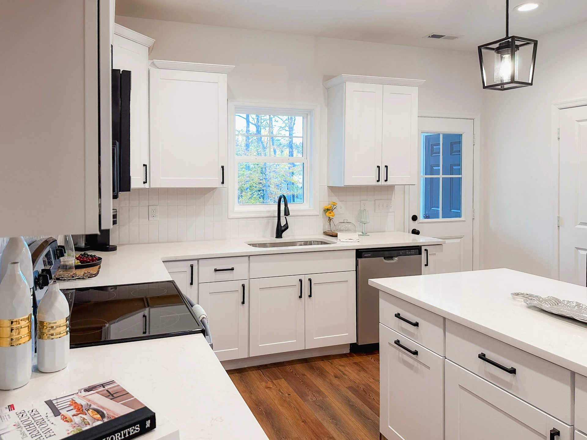110 Aaron PL #604 - Photo 20
