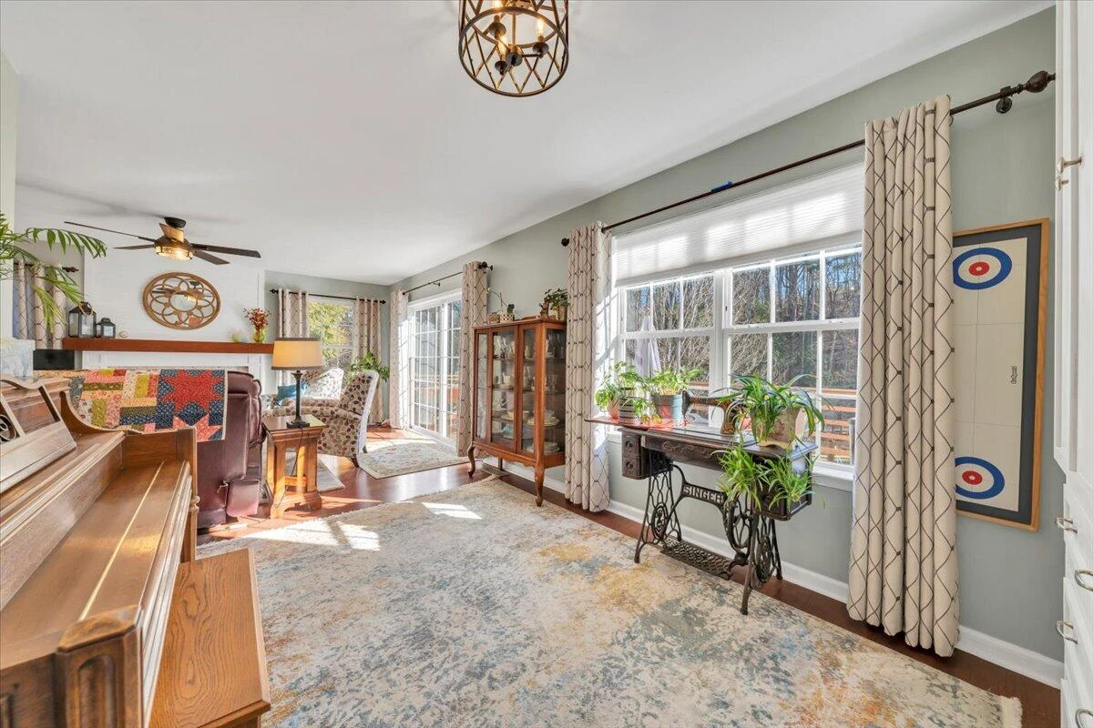 6315 Monet DR - Photo 15